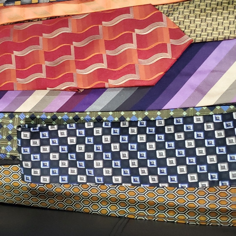 Multiple Pre Owned Ties,Various Color Patterns An… - image 3